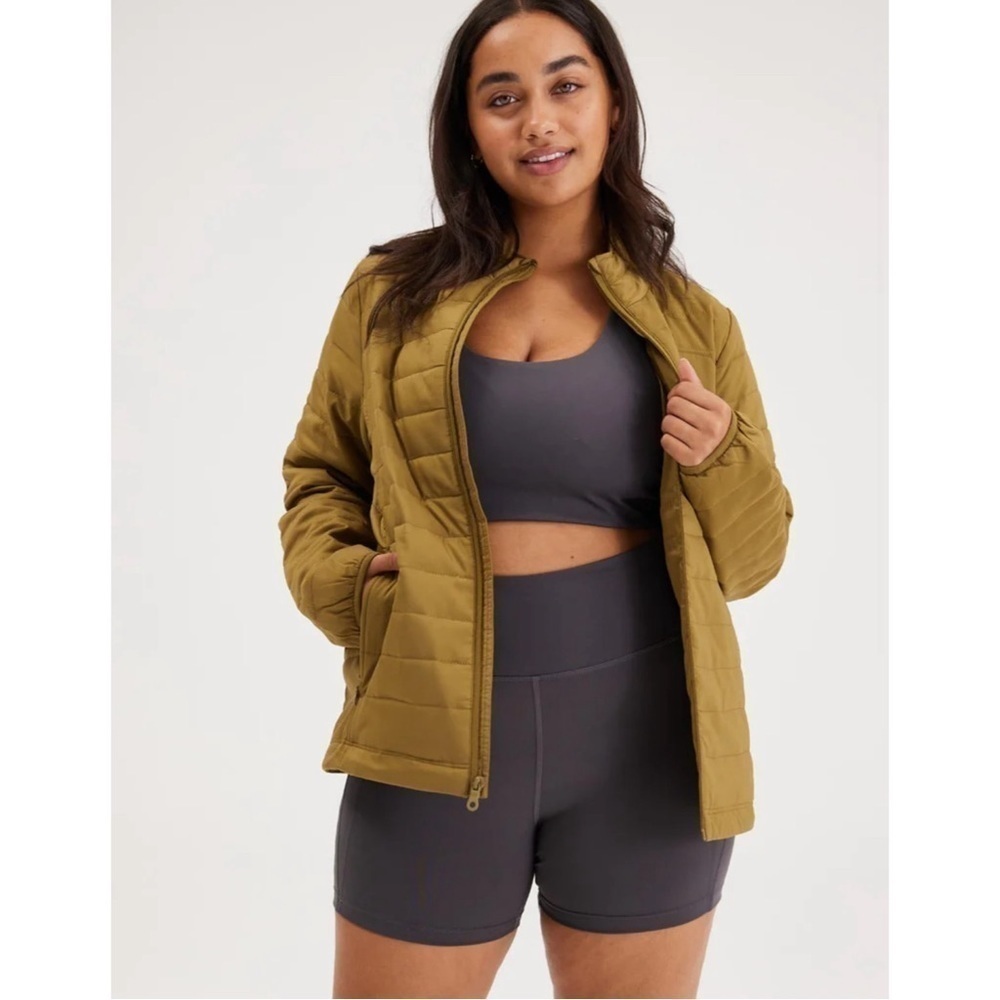 Girlfriend Collective Women's Packable Puffer Jacket Woodstock Size 4XL NWT